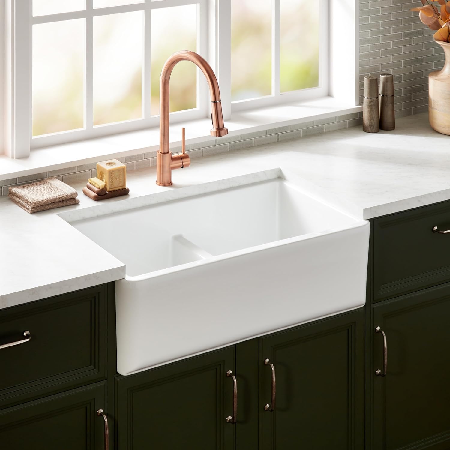 Signature Hardware 934790-33D Grigham 33" Farmhouse Double Basin Fireclay Kitchen Sink - White