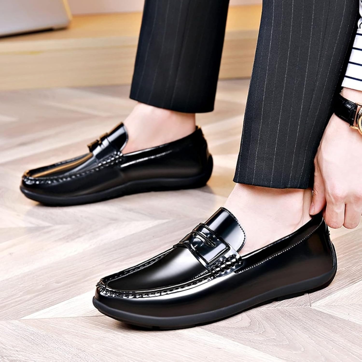 [PUZU] ローファー メンズ 革靴 スリッポン ビジネスシューズ 紳士靴 ウォーキング 気持ちいい 本革 エナメル 軽量 冠婚葬