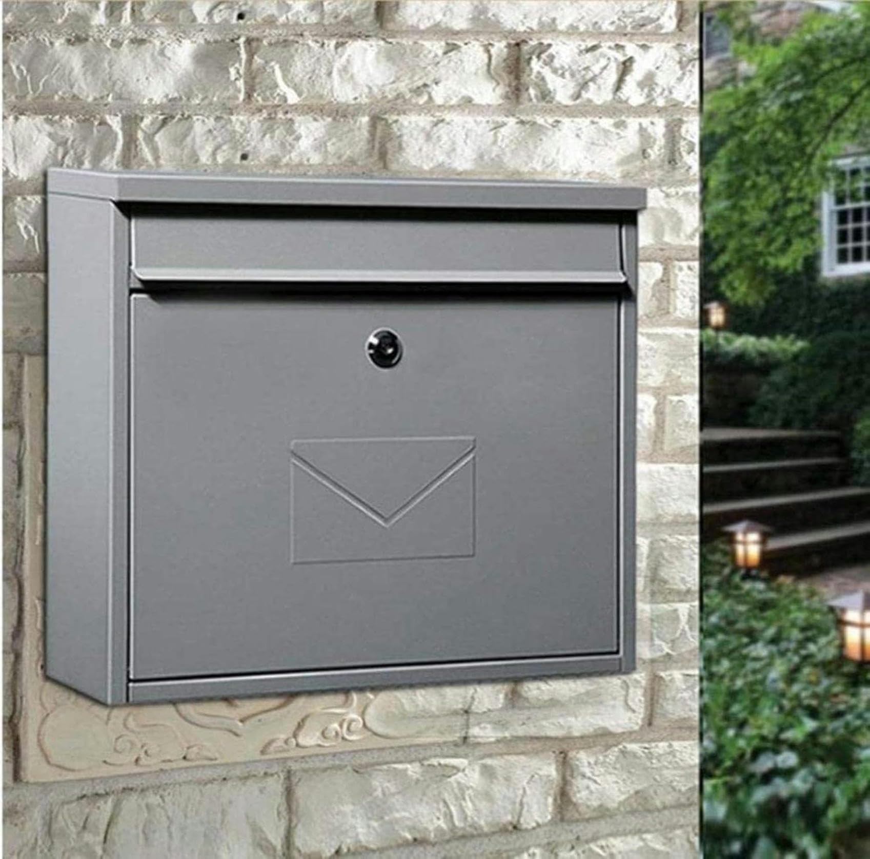Boîte aux lettres murale en acier galvanisé au design élégant et durable