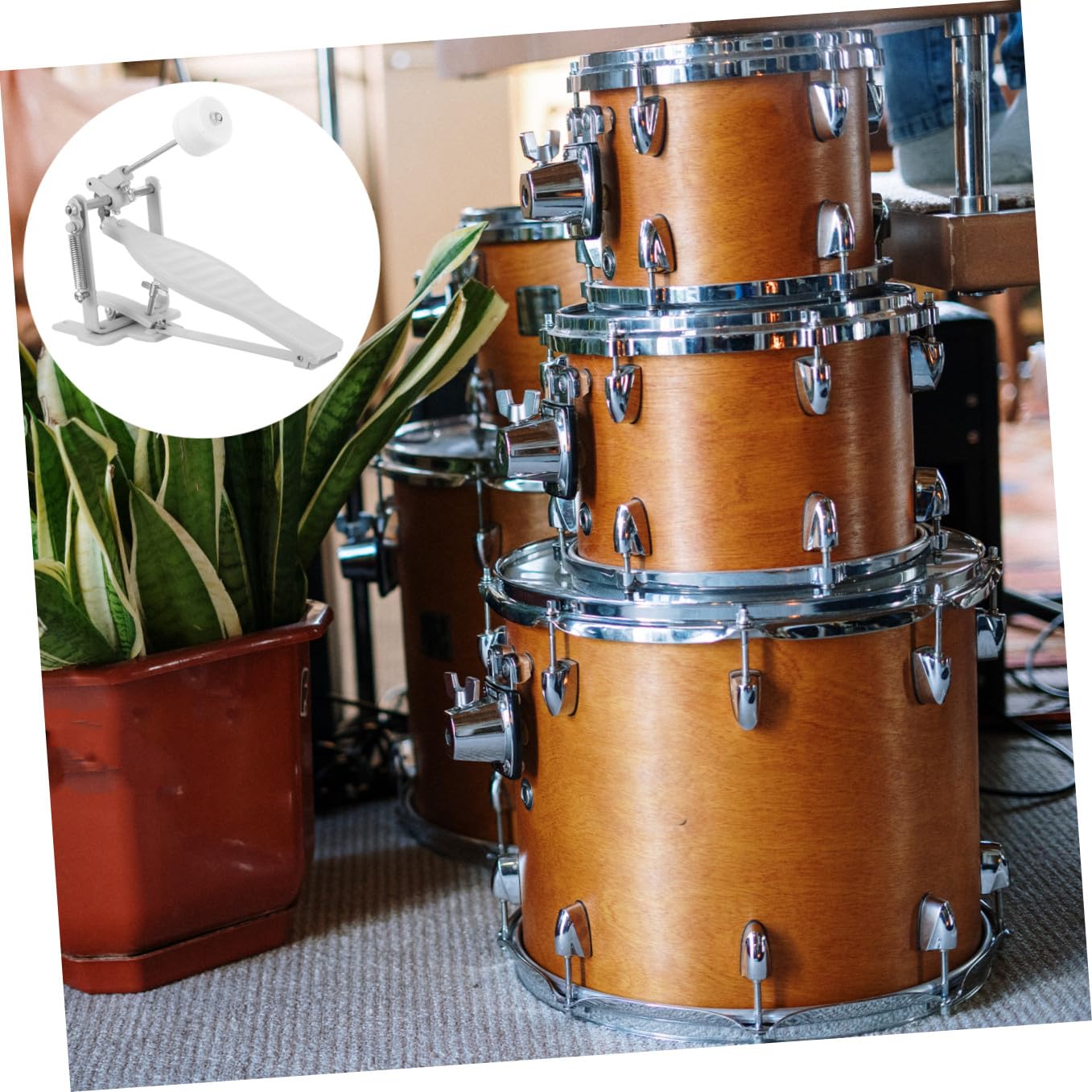 BESPORTBLE Pédale Simple pour Grosse Caisse en Métal Argenté Marteau Unique, Accessoire pour Batterie Jazz et Pratique des Batteurs Débutants