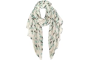 A Gift of Elegance and Warmth: Our Fashion Scarf for Women