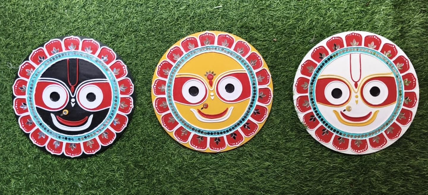 Rema Fabtex Art - Beautiful Home Decor Lippan Art Mud Mirror Wall Decor Handmade Wall Art - Jagannath Subhadra Balaram Pack of 3-image-49
