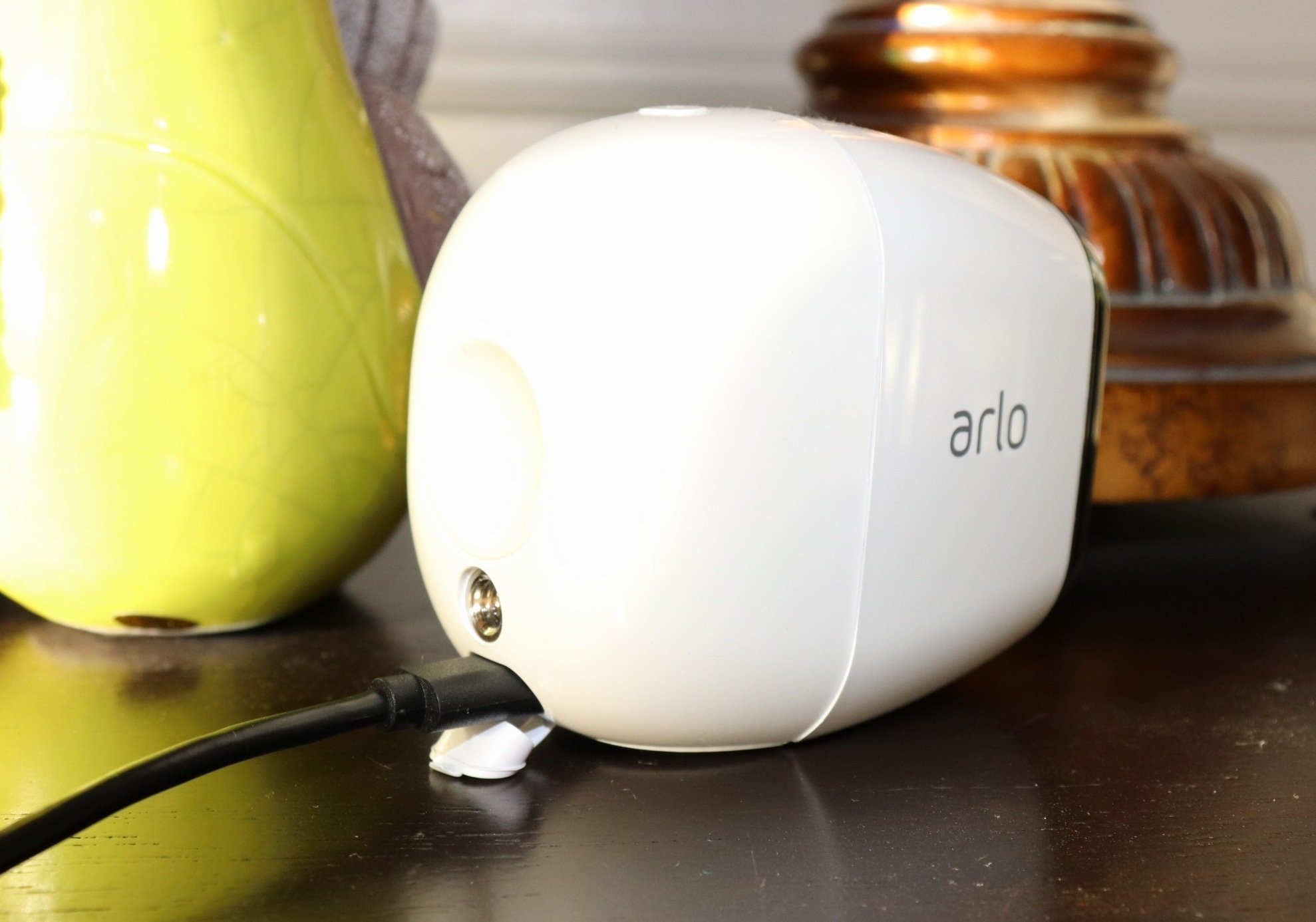 Amazon.com: USB Charging and Power Cable for Arlo Pro Security