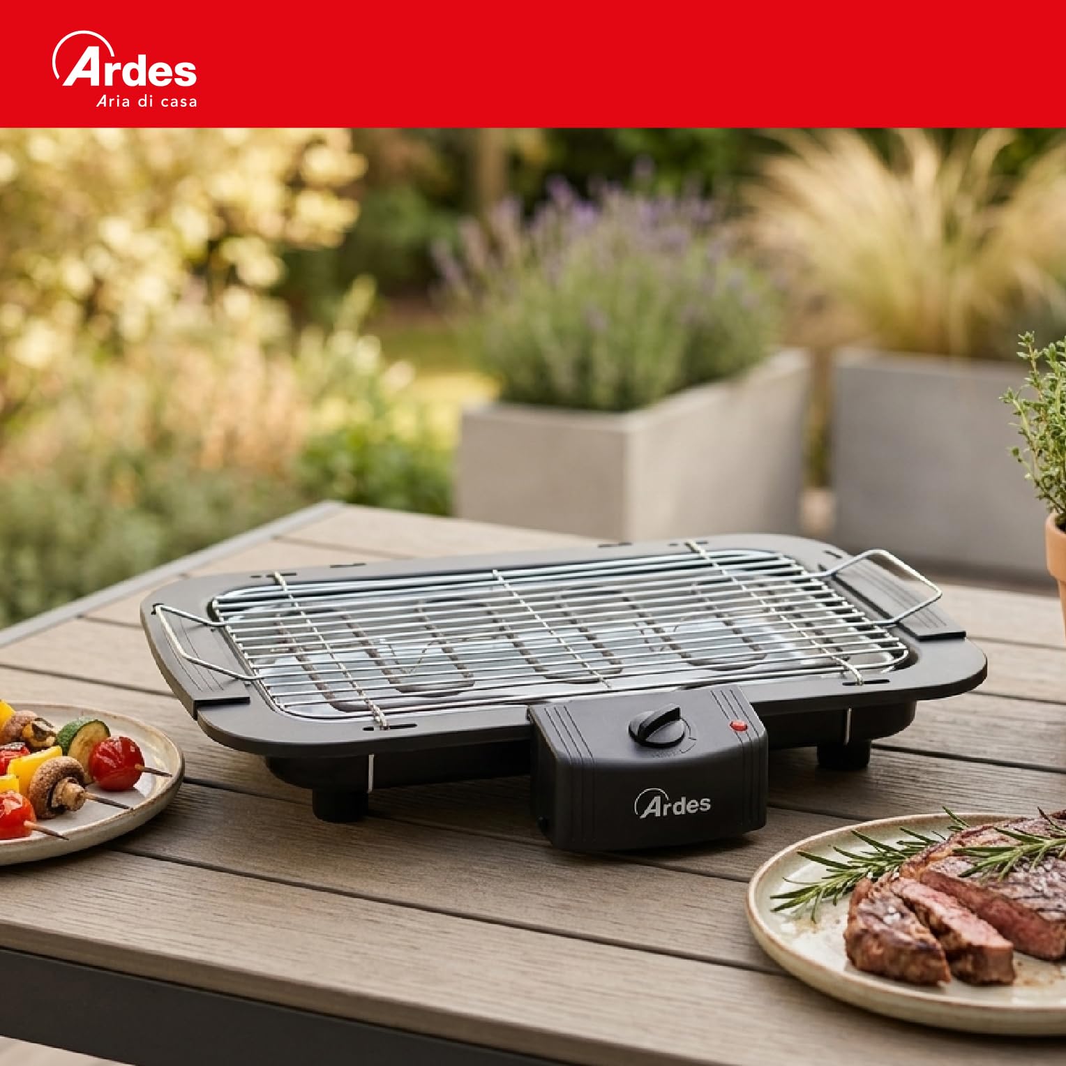 Ardes BRASITO1 Barbecue Elettrico senza Fumo 2200 W con Griglia Rimovibile, Vaschetta per Acqua e Termostato Regolabile, Ideale per Interni ed Esterni