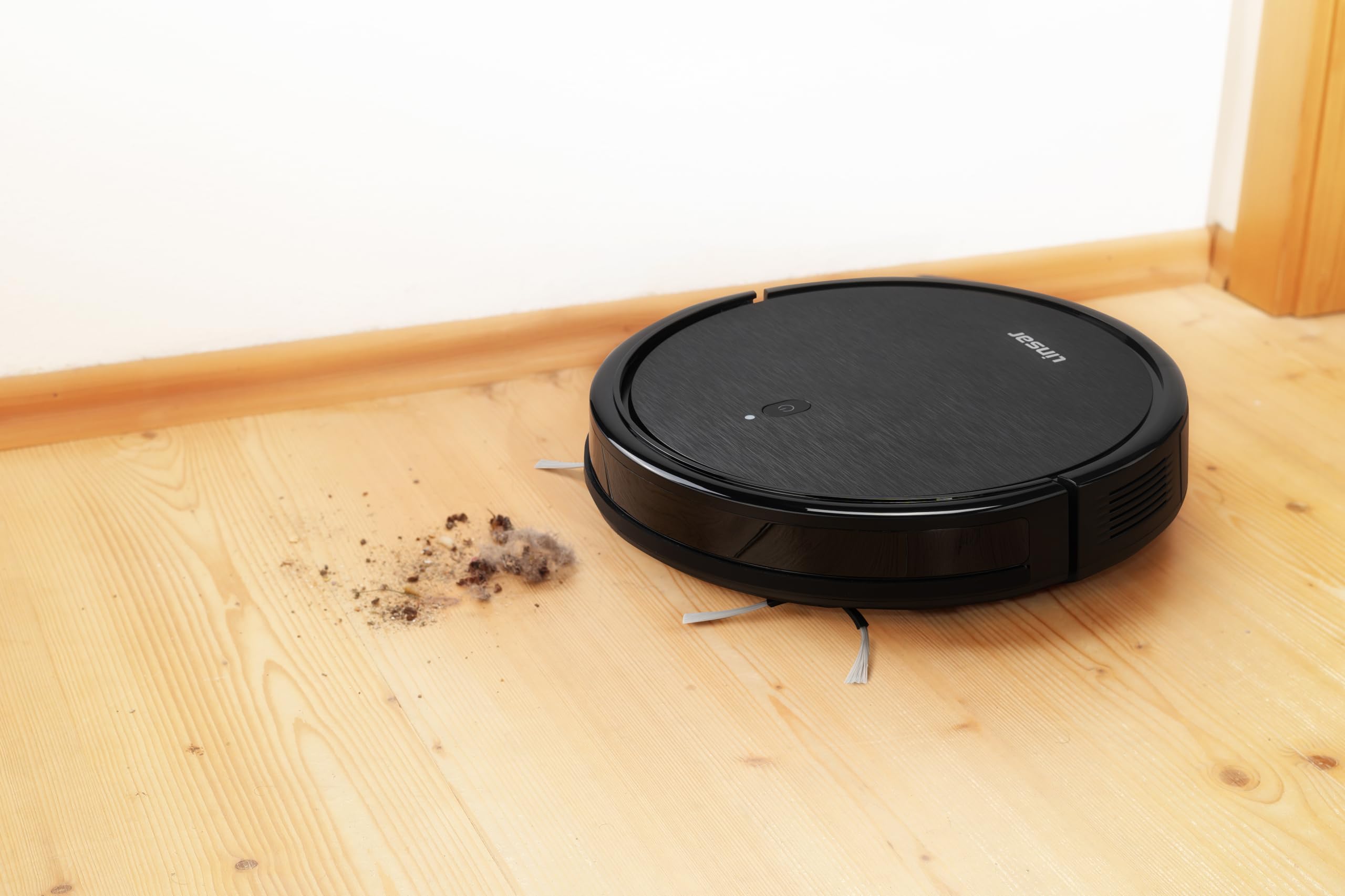 Linsar - Saugroboter ohne Wischfunktion - Starke Saugleistung - Alexa kompatibel - für Teppich, Tierhaare & Hartböden - Staubsauger Roboter mit Ladestation & Fernbedienung (Schwarz)