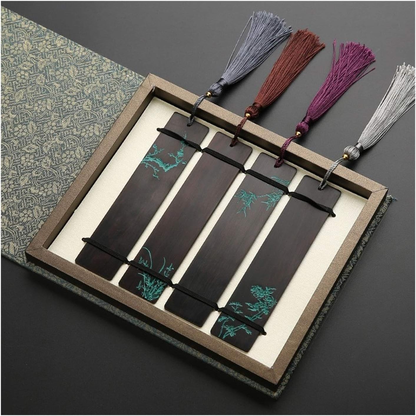 Cadeau parfait for la fête des mères et l'anniversaire, marqueur de page unique, ensemble de signets littéraires en bois de style chinois avec de beaux glands adaptés aux femmes, filles, enfants, lect