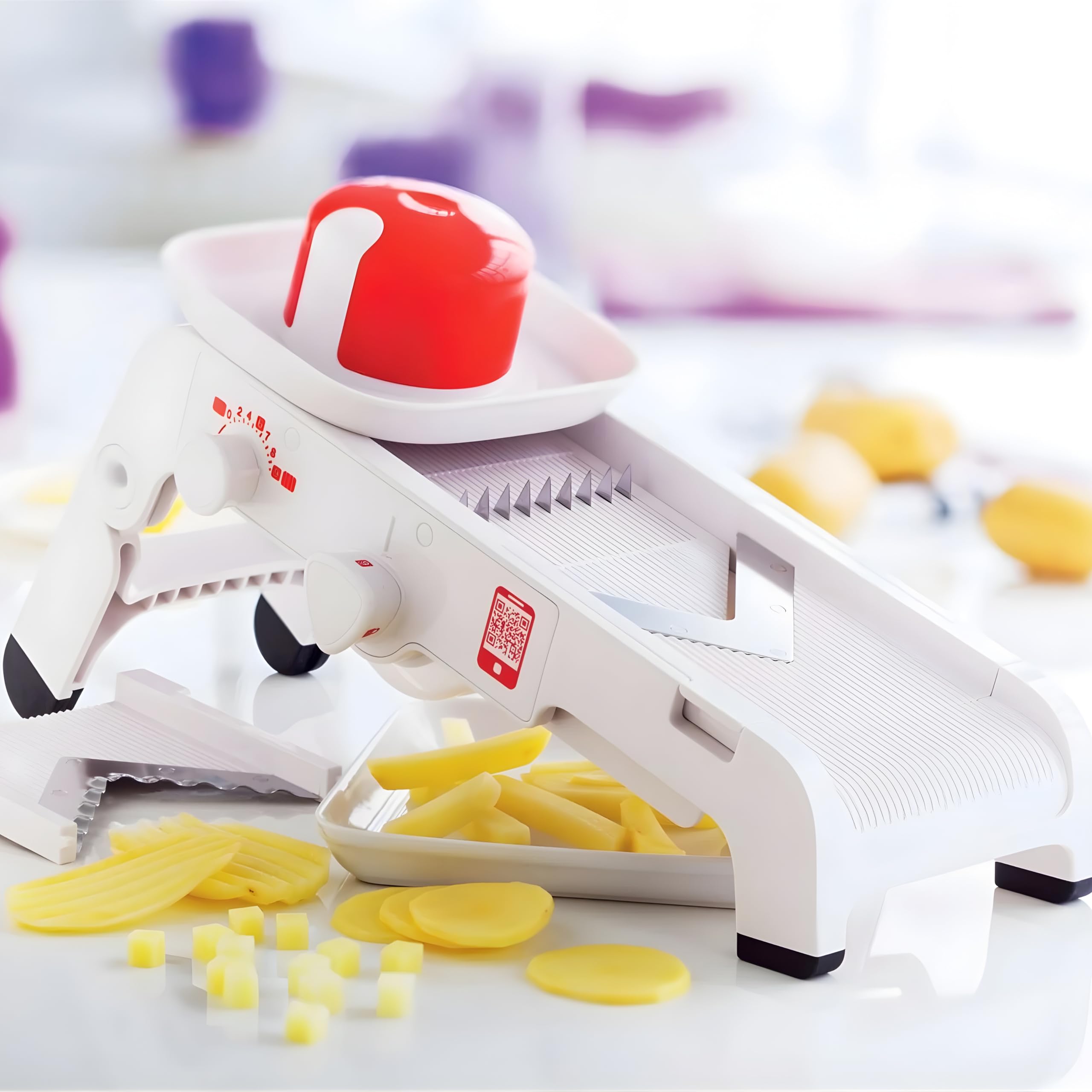 TUPPERWARE Chef Mando-Chef D202 Multi-Slicer Grater Mandolino