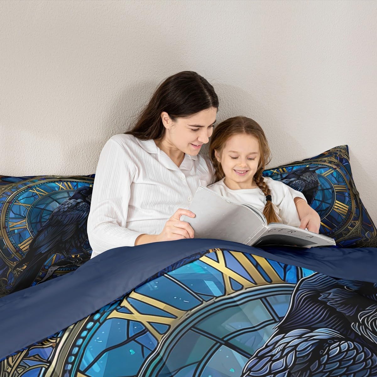 Erosebridal Exotic Raven Comforter Set Halloween Animal Queen Bedding Set for Kids Teen Adults,Black Gothic Crow Comforter Happy Halloween Holiday Quilt with 2 Pillow Cases