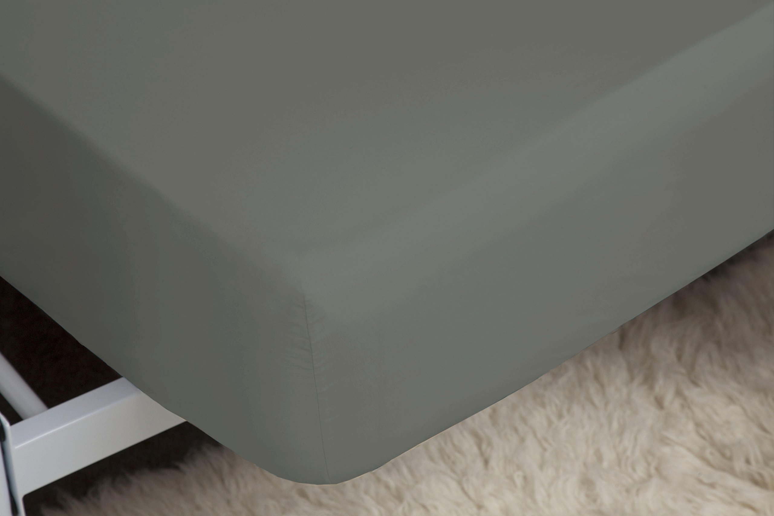 Belledorm Grey Fitted Sheet, 200 Thread Count Percale, Mattress Depth 28cm (Double)