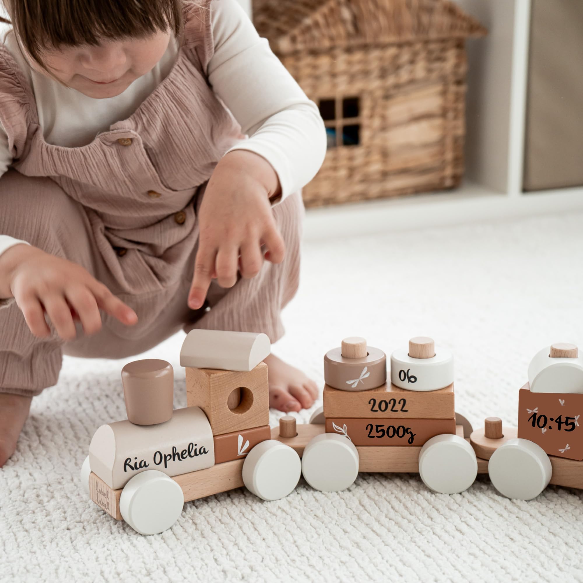 Personalizzabile treno impilabile in legno Nougat – gioco educativo & motricità fine – per bambini 18+ mesi – personalizzato con nome e data – Label Label