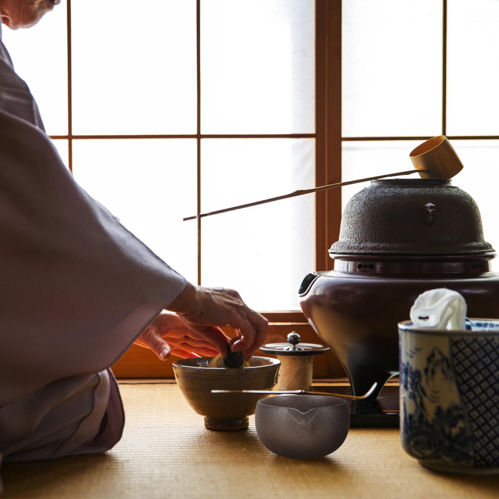 Ipetboom Ciotola in Ceramica per Matcha con Beccuccio, Tazza da Tè Giapponese Tradizionale per Cerimonia del Tè, Ciotola Matcha Artigianale per Degustazione e Rituale Giapponese