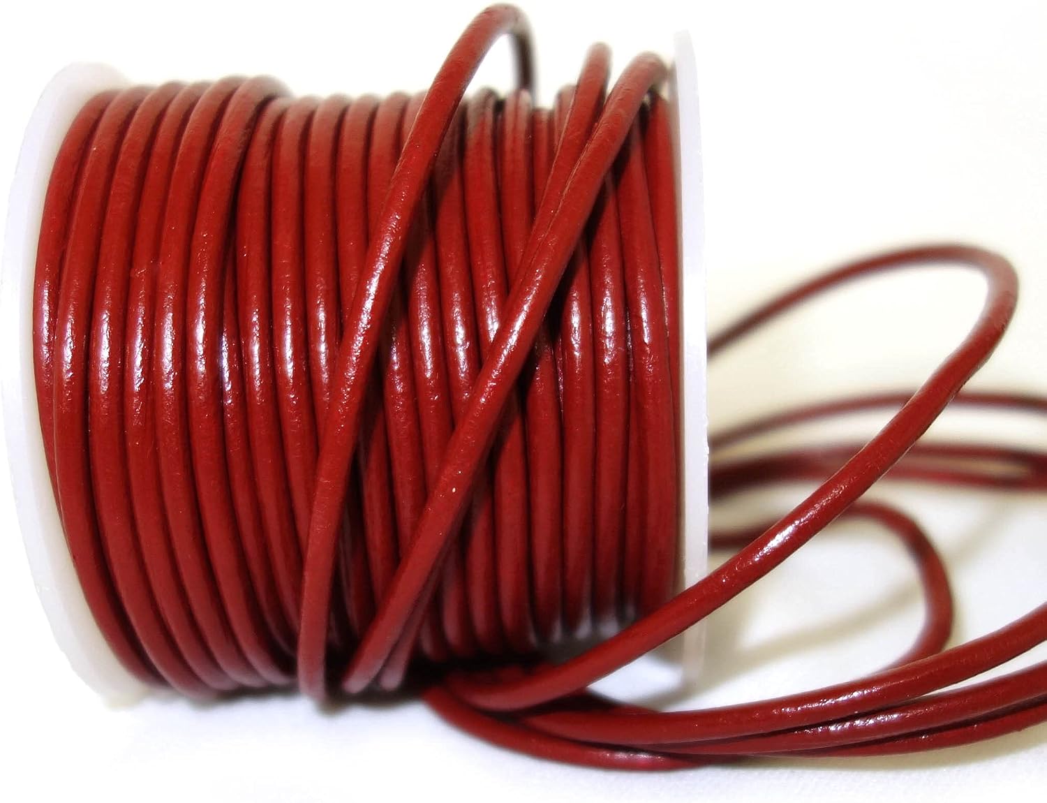 Round Leather Cord 1 mm Thin Necklace for Jewelry Making, Crafts, Pendant, Bracelet, String Cording for DIY Projects, Regular Shiny, Roll of 20 Meters (Dark Red)
