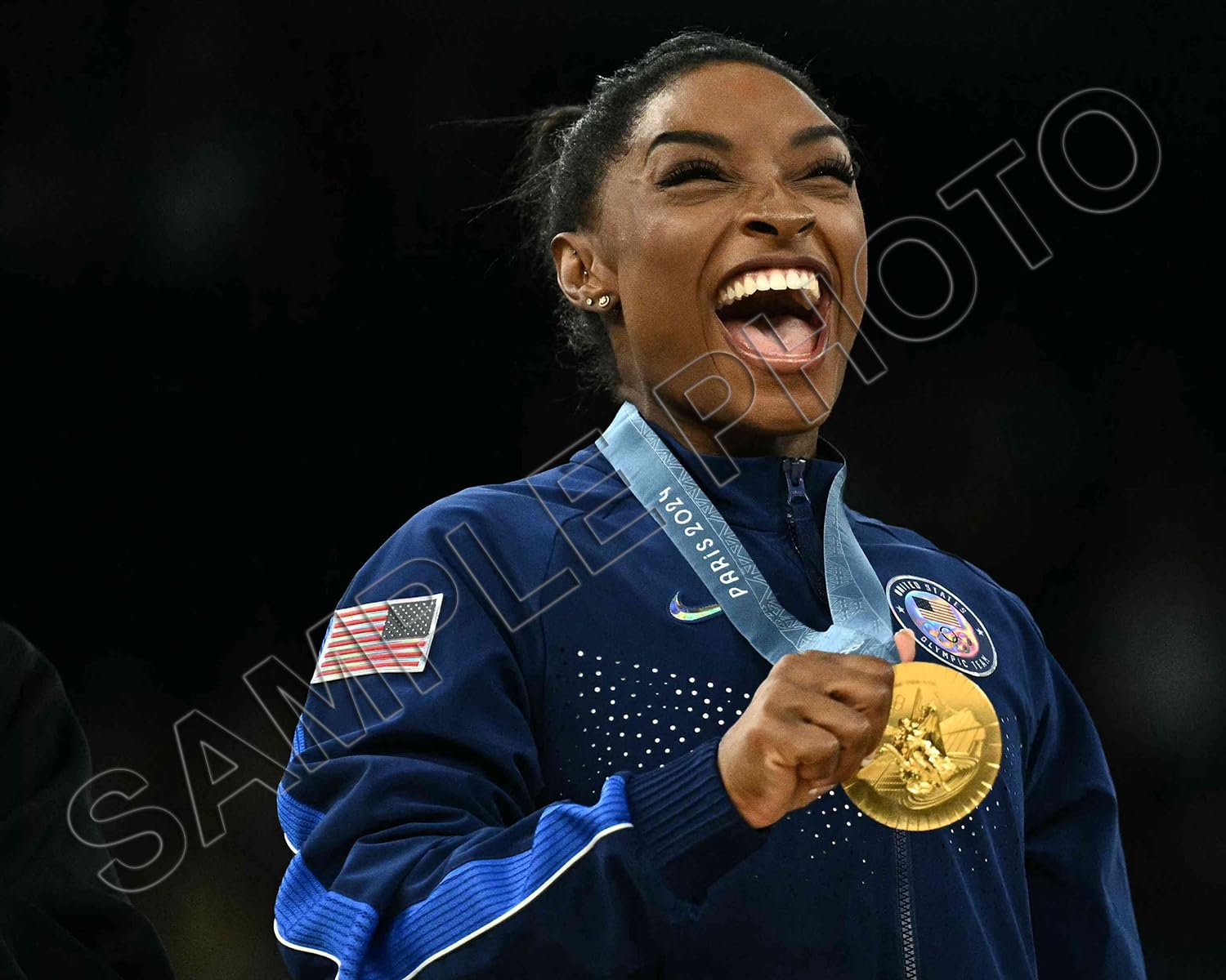 SPORTSPHOTOSUSA Simone Biles USA Olympic Gymnastics Gold Medal 8x10 Photo-image-35