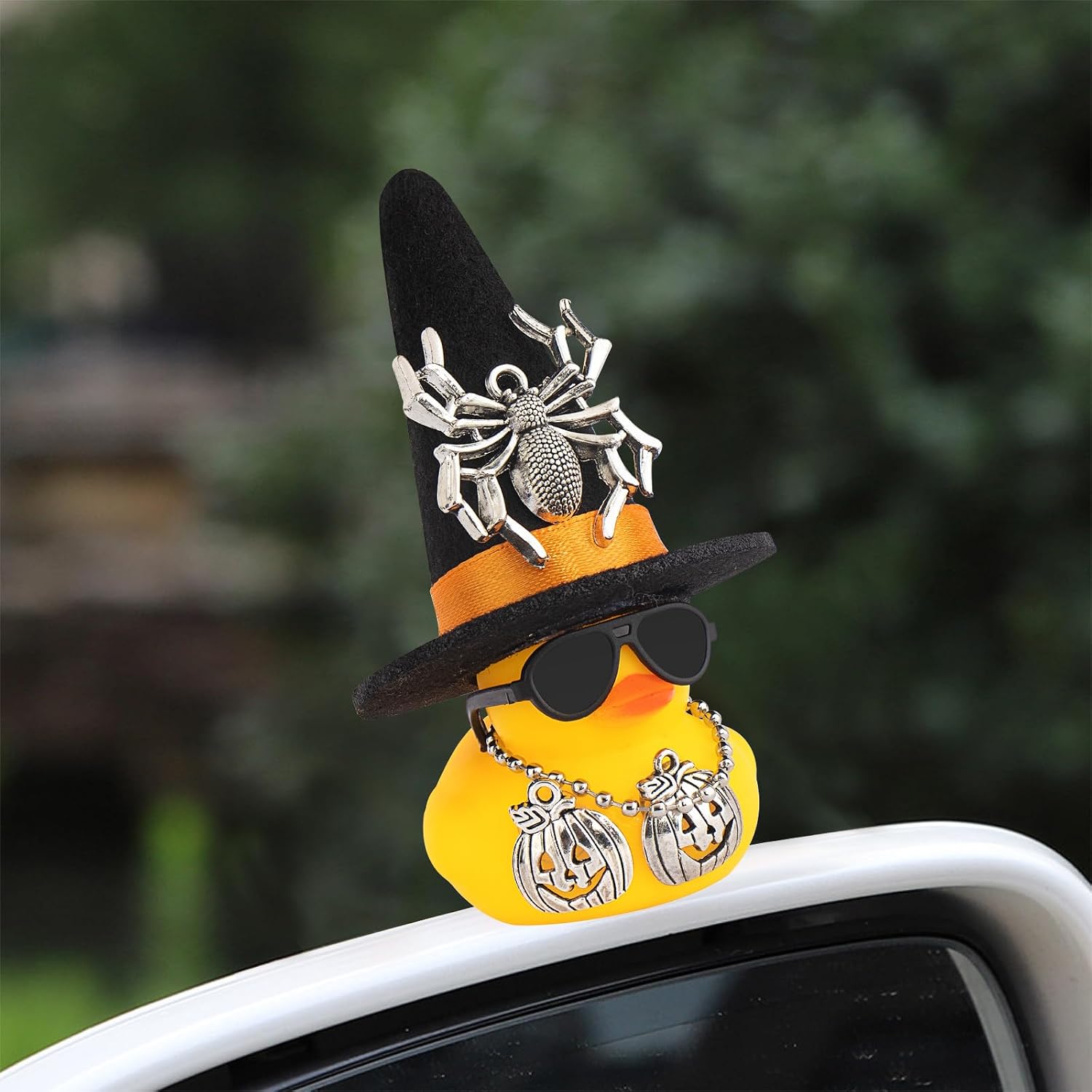 wonuu Halloween Party Spider Rubber Duck with Mini Sunglasses Necklace Mini Ducky for Car Ornament Home Decor All Saint's Day Decotaion, Assemble Needed, Black Hat Orange Ribbon with Pumkin