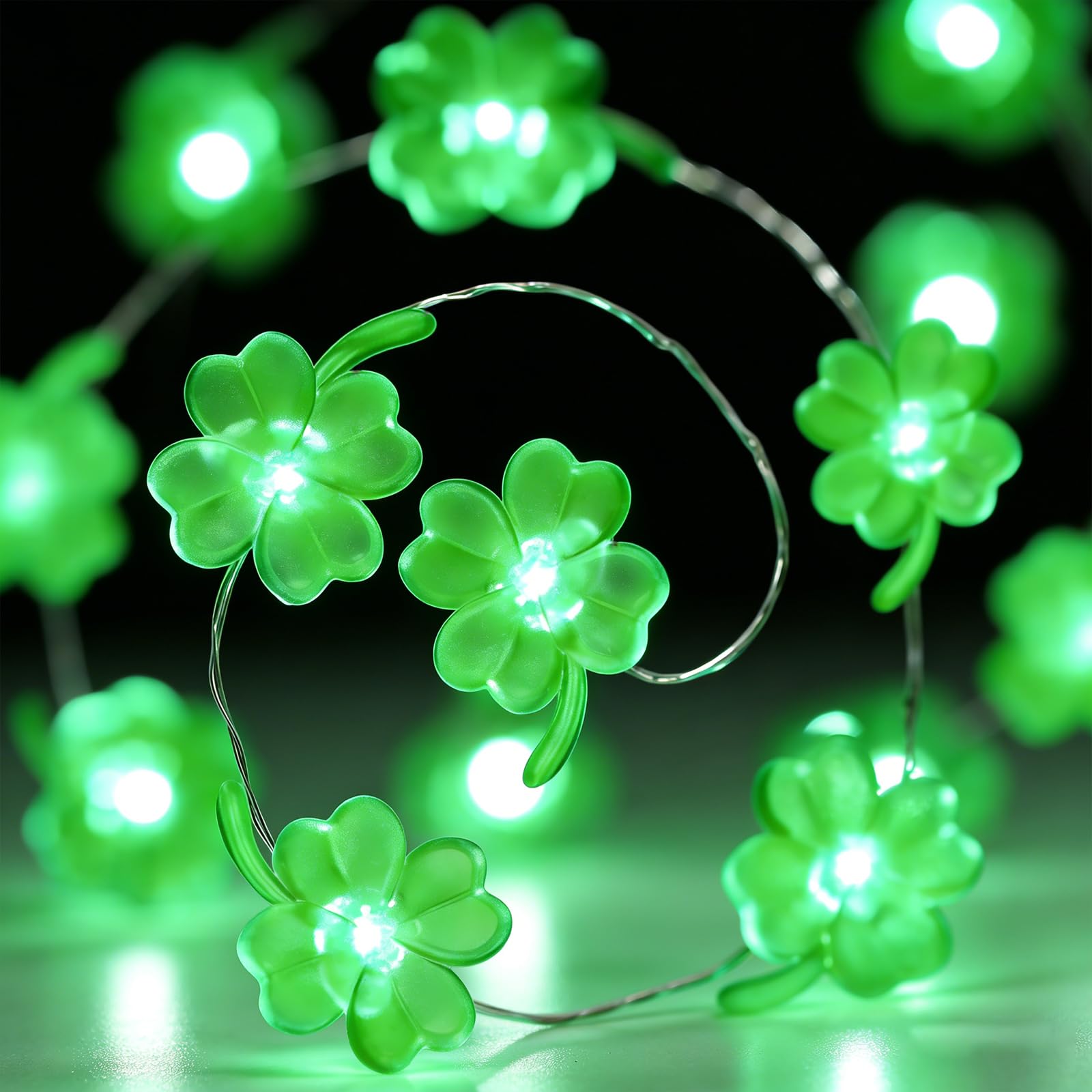 YeahBoom Clover Fairy Lights, Green, 2 m, 20 LED Micro Clover Leaf Wire Fairy Lights, Battery Operated, Four Leaf Clover Fairy Lights, Decorative Fairy Lights for St. Patrick's Day, Valentine's Day