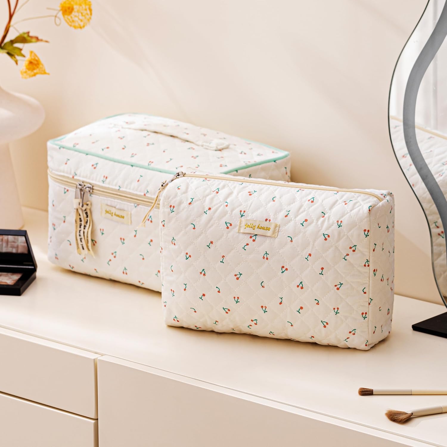 HBselect 3 PCS Quilted Makeup Bag