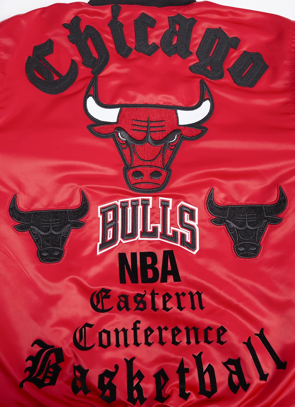 Pro Standard Mens NBA Chicago Bulls Old English Satin Jacket Red/Black L