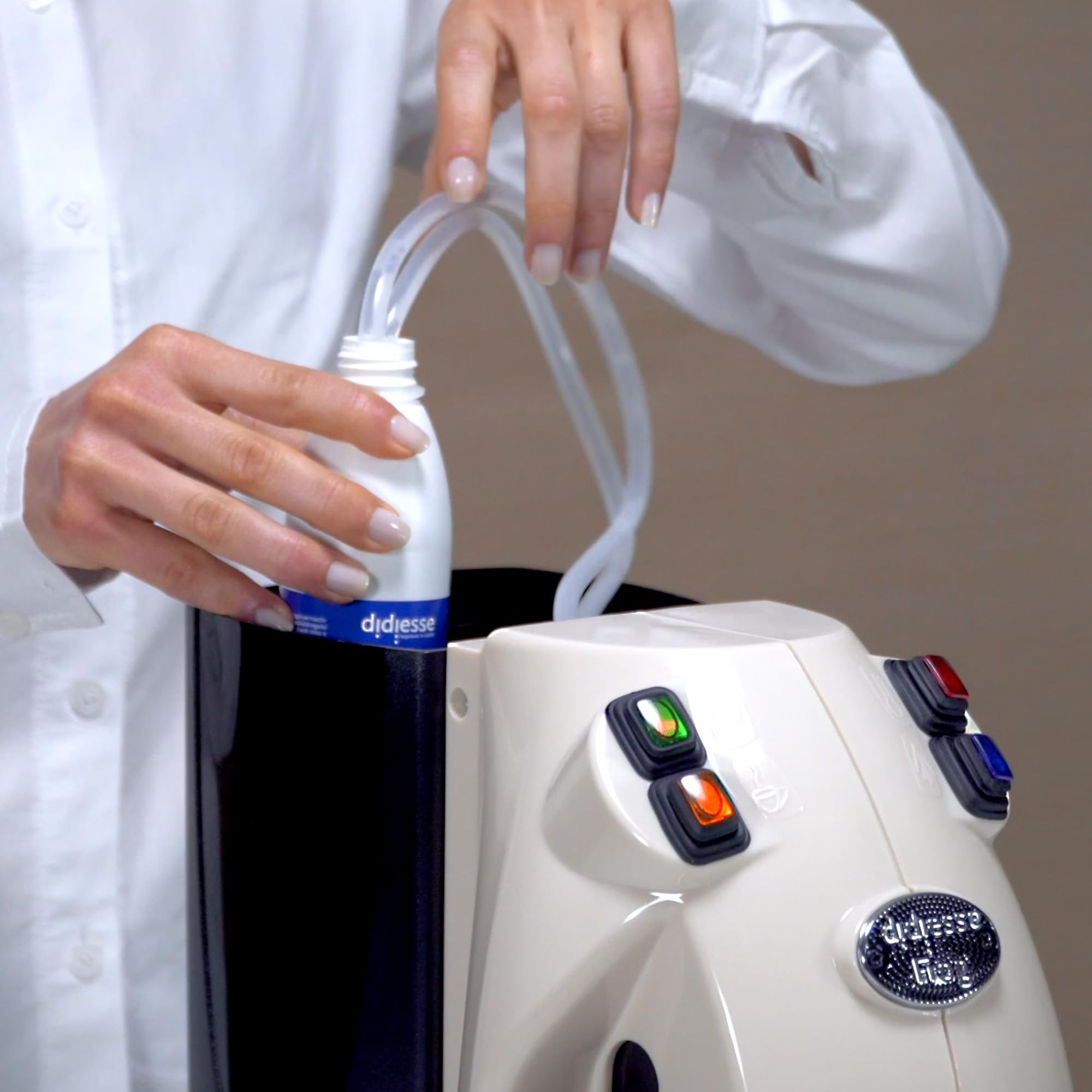 Didiesse - Decalcificante Macchina Caffè Espresso Cialde Didiesse Bomba Plus, Confezione 4 Bottiglie di Decalcificante Bomba Plus da 250ml – Trattamento anticalcare