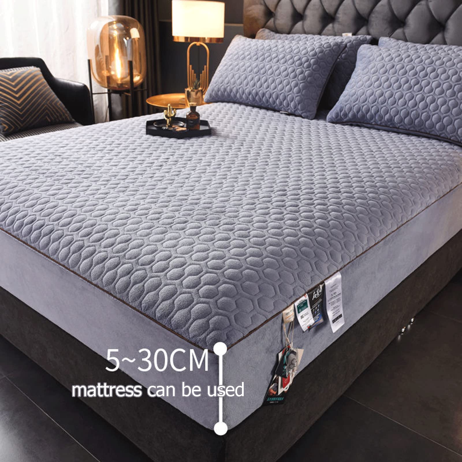 High-End-Tagesdecke Matratzenschoner 3-lagiger Gesteppter Bettvorhänge Einzel Doppel Matratzenauflage 30Cm Tiefer Rock Hält Warm Rutschfeste Bettrock Im Spannbettlaken-Stil,Green-180X220CM