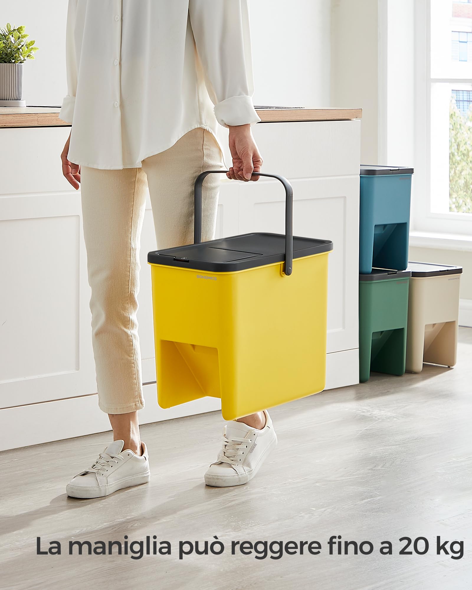 SONGMICS Cestino da Cucina Raccolta Differenziata, Set di 4 Pattumiere Impilabili 20L, Smaltimento Rifiuti, Coperchi a Pressione, Adesivi, Contenitori, Giallo, Blu, Beige e Verde LTB760Q01