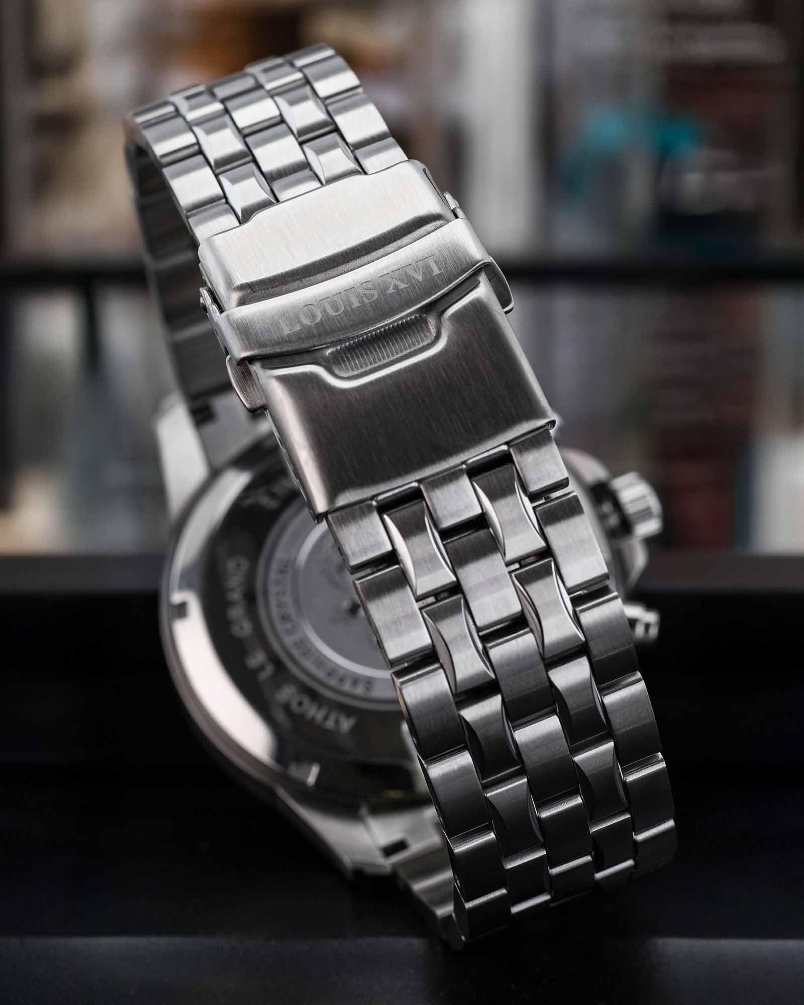 LOUIS XVI Athos le Grand 2.0 3520 - Ø 48 mm - Herren Uhr - Wasserdicht - Armband Silber - Zifferblatt Silber mit Diamanten - Kaliber Ronda Z60