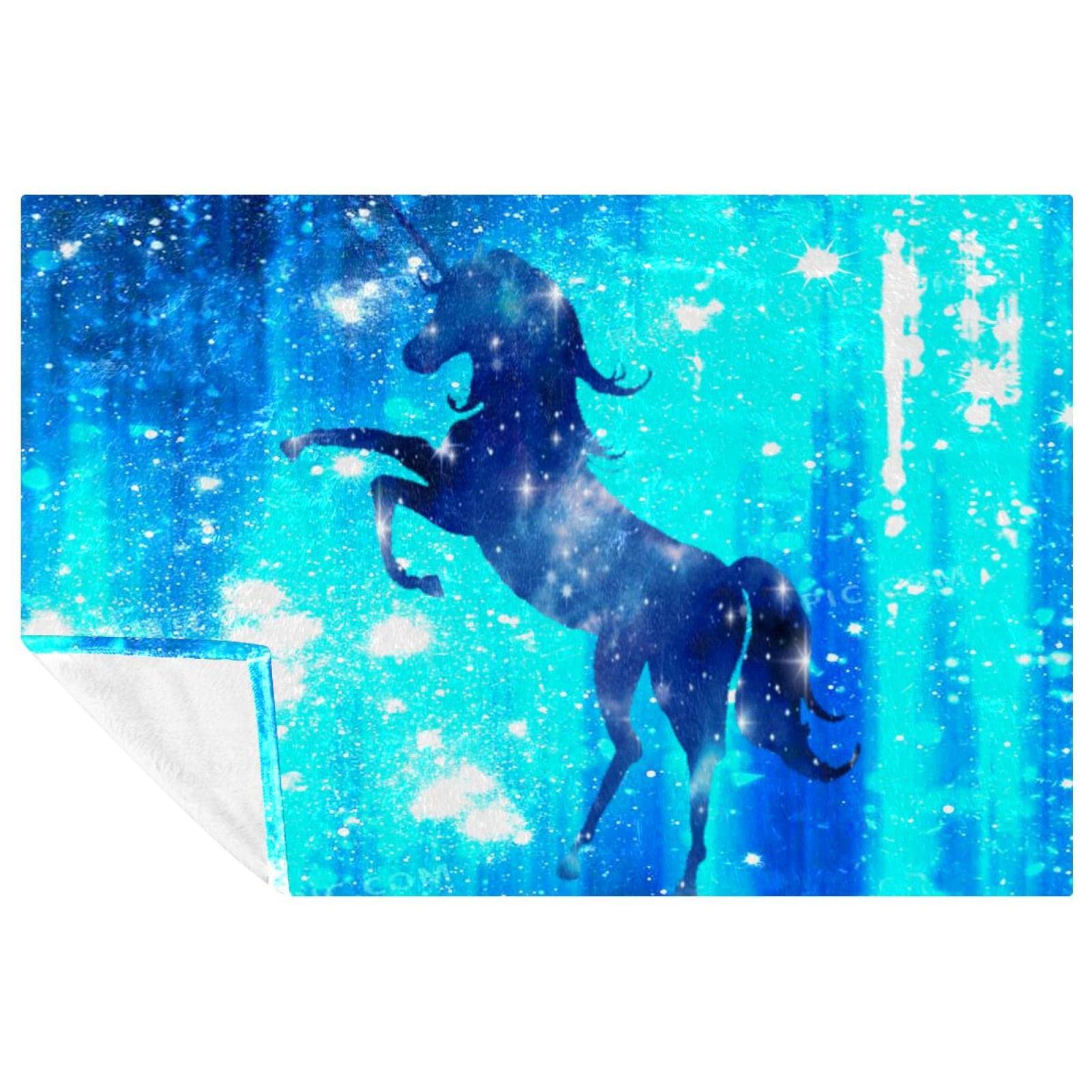 Couverture licorne galaxie : le plaid chaud pour ne plus jamais avoir froid en voyage