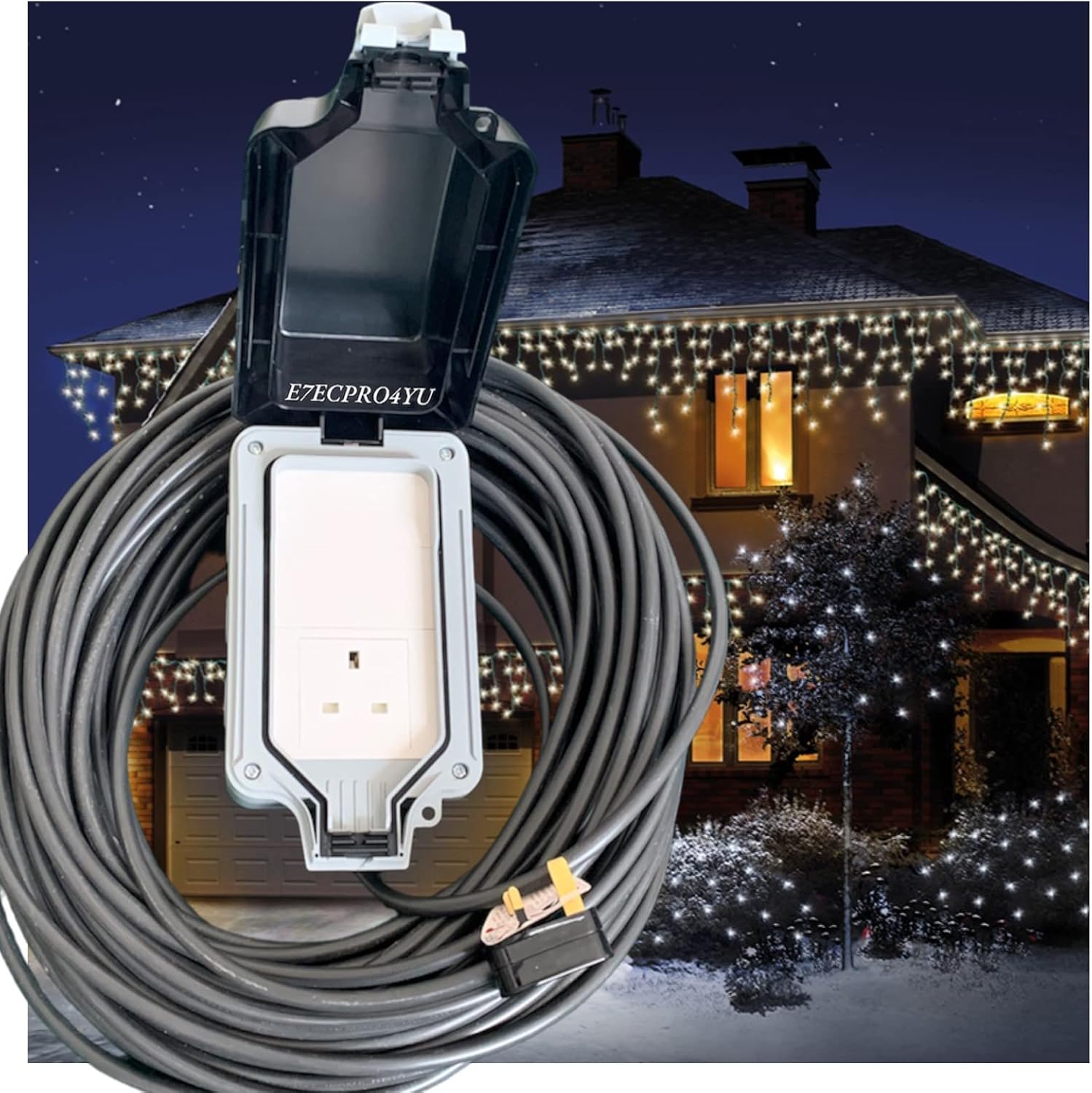E7ECPRO4YU Outdoor Christmas Lights Extension Lead IP66 Double Gang Socket 2 Way Extension Lead