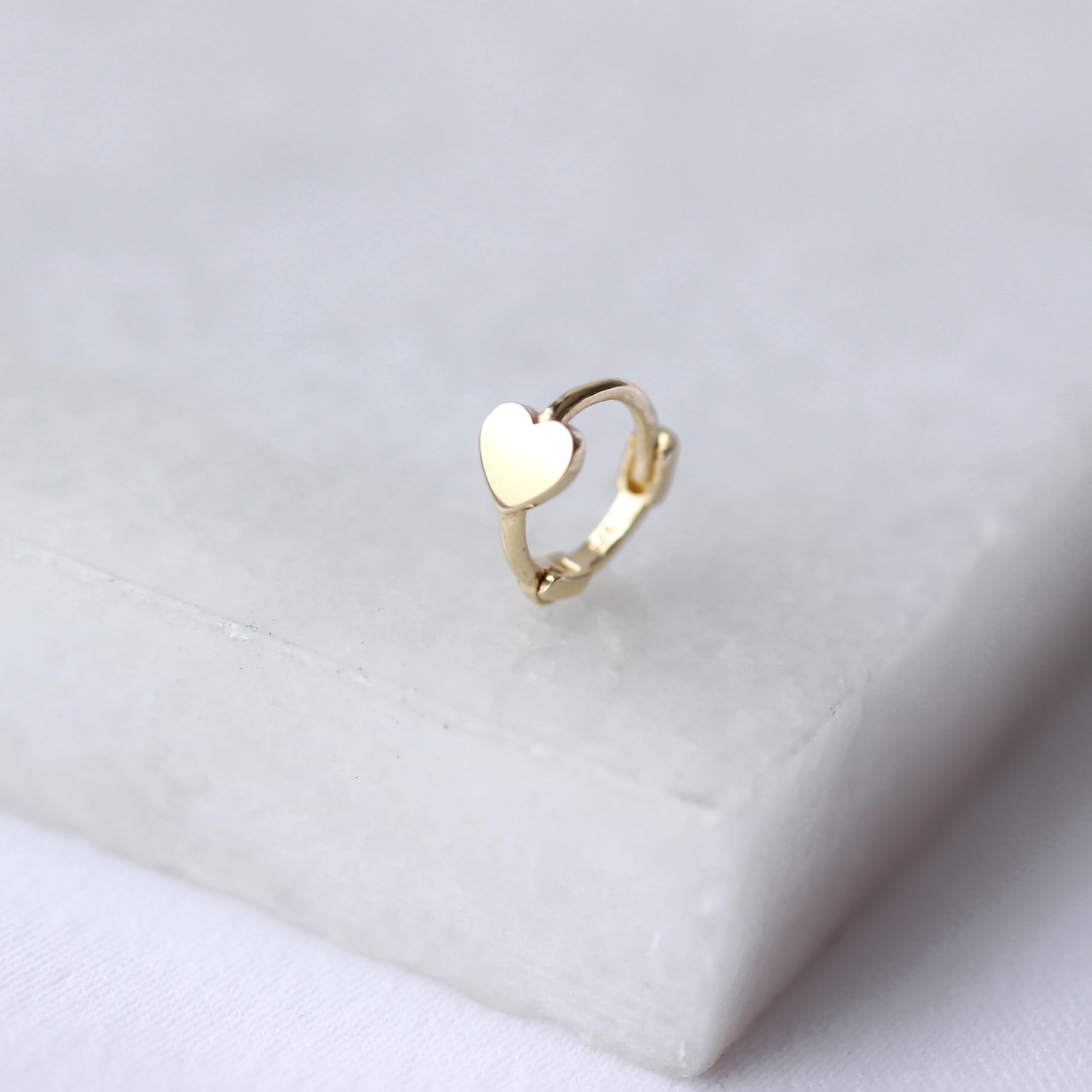 jewellerybox 9 Karat Gold Kleines Herz 7 mm Helix Hoop 26 Ga Piercing
