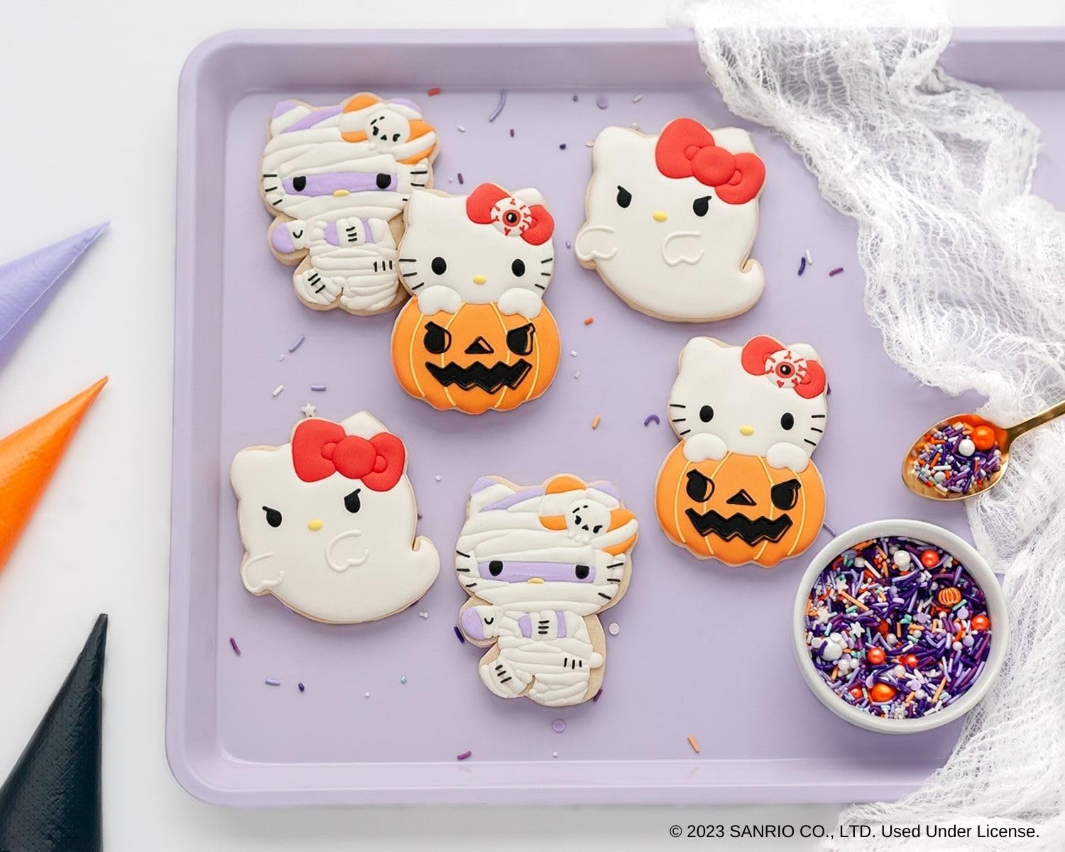 Sanrio Hello Kitty Halloween 50-Piece Cookie Stamp and Frosting