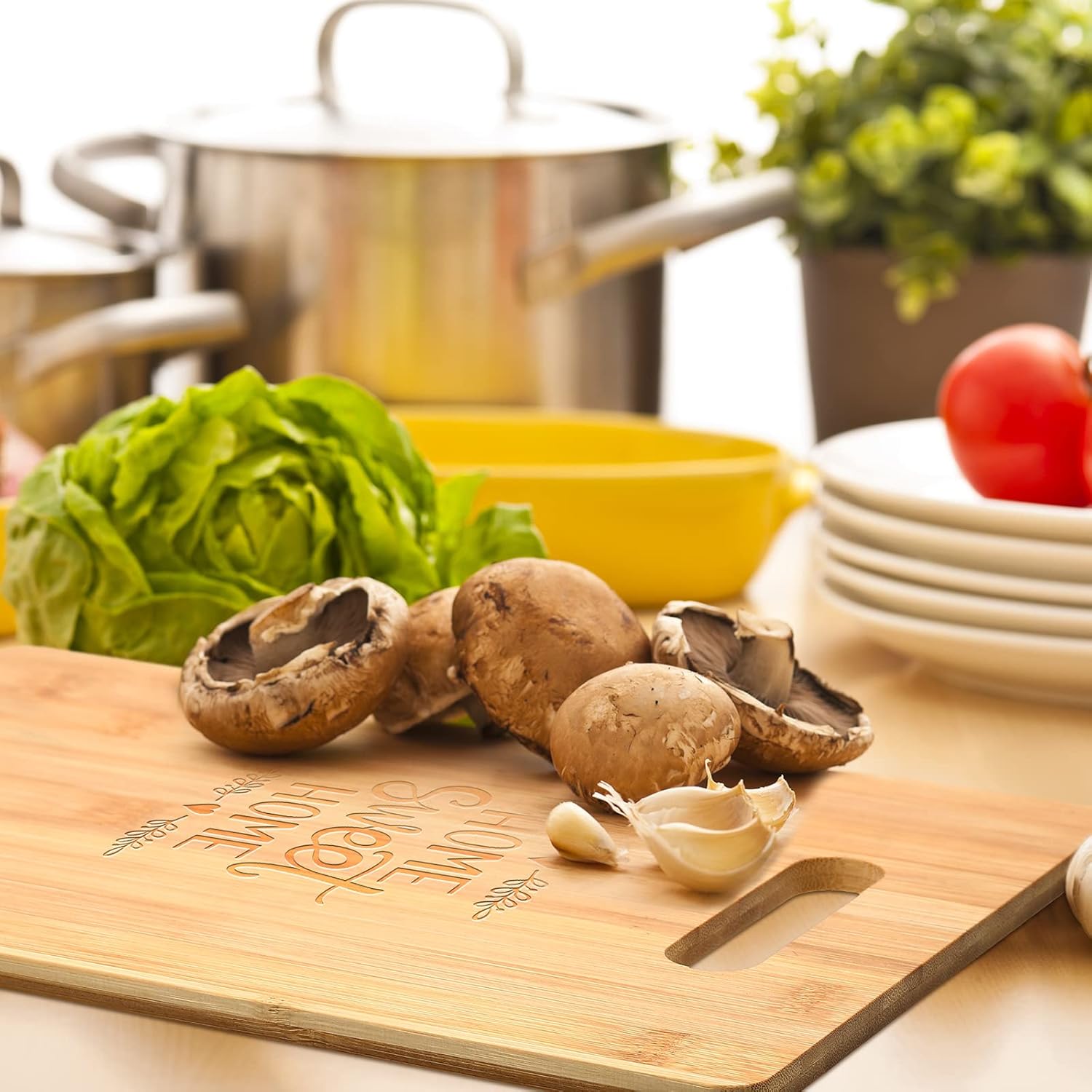 Vesici 18 Pack Bamboo/wood Cutting Board with Handles Bulk Plain Blanks Laser Engraving Chopping Board for Customized Engraving Gifts Crafts for Valentines Mother Women Gifts(Bamboo,12''x8'')