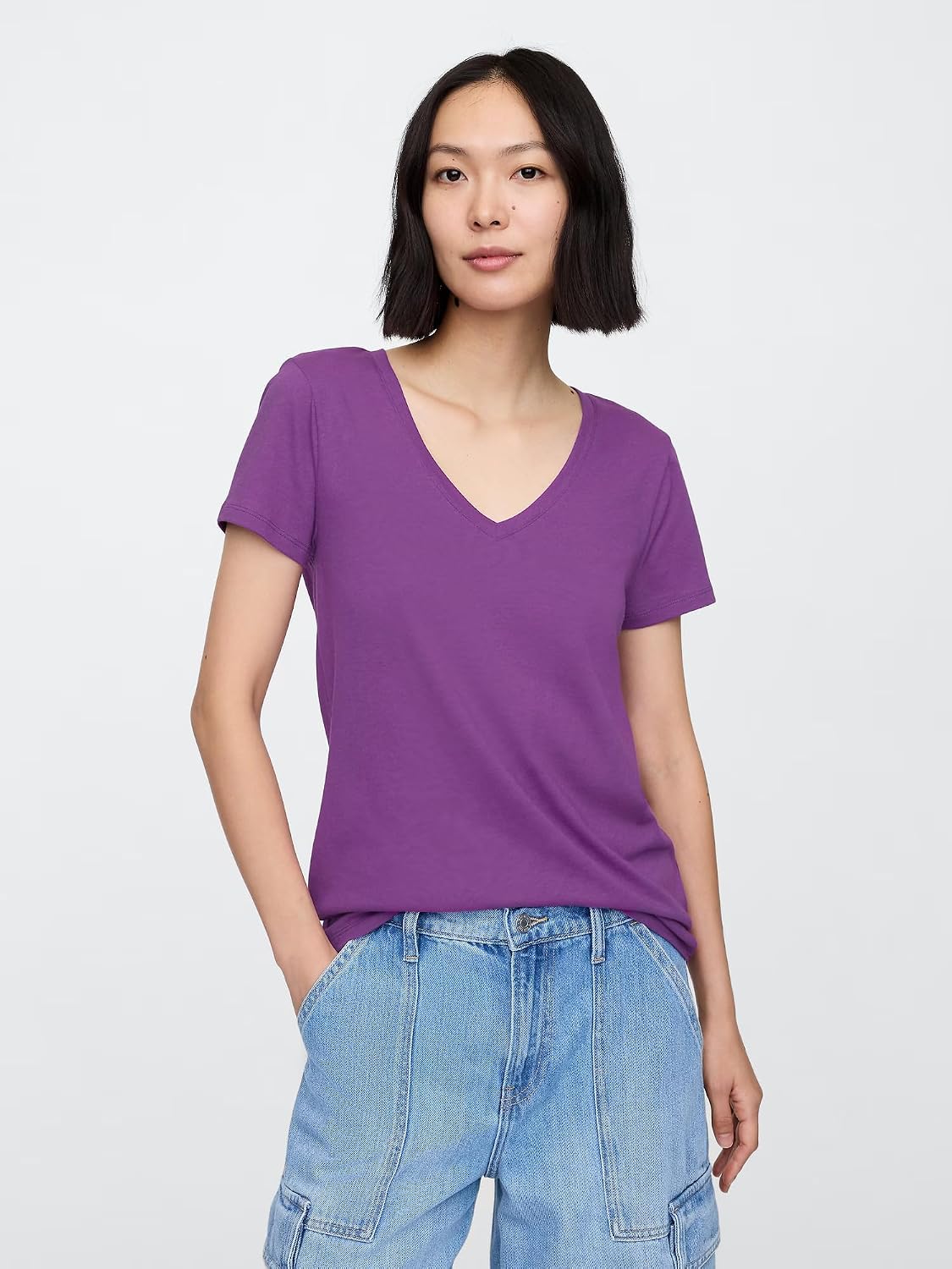 Gap Women's Favorite V-Neck Tee T-Shirt