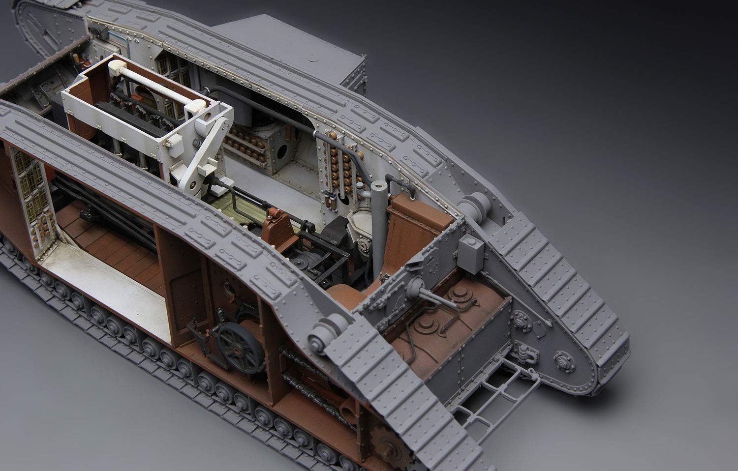 Amazon | モンモデル 1/35 イギリス軍 重戦車 Mk.5 雄型 プラモデル
