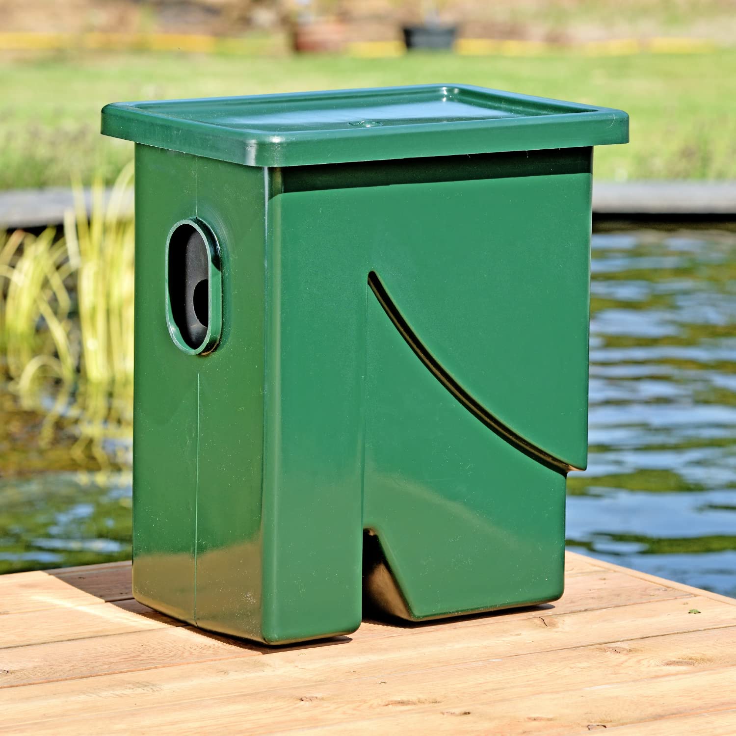 AquaForte CompactSieve, 49x32x55cm, Siebelement 40x24cm und Durchlass 300 Micron, Max. Leistung 15m³/Stunde, Pumpeneingang 3 Hähne 25/32/40mm Schlauchanschluss, Ab- und Überlaufschutz 75mm