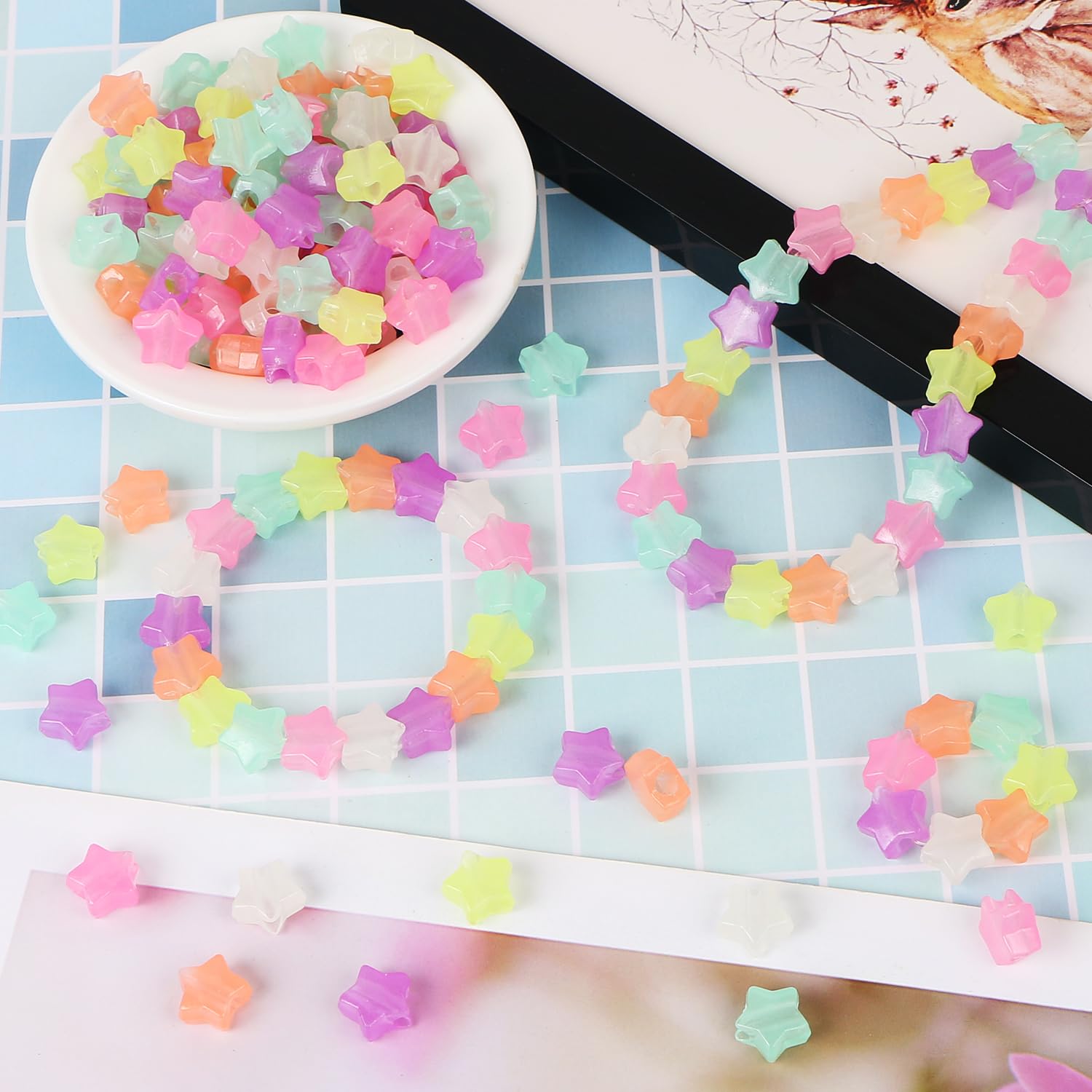 300 Pcs Glow in Dark Star Beads, EVERMARKET Nightglow Star Pony Beads Bulk for Jewelry Making, 13mm Star Beads, Luminous Spacer Beads for DIY Bracelets Necklaces Accessories