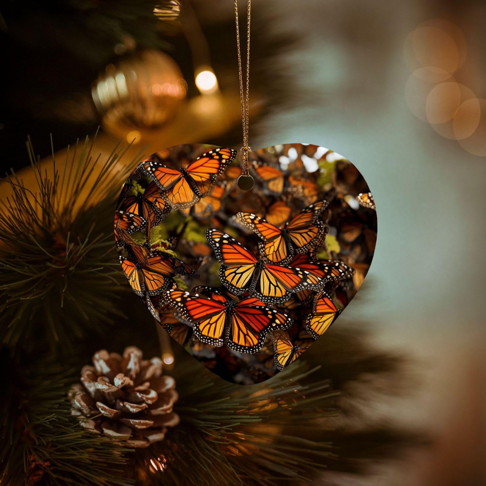 Christmas Ornaments for Christmas Tree Decoration Hanging Monarch Butterflies Ornament with Gold Ribbon Crafts Heart Shape Ceramic Pendant for Keepsake Gifts Xmas Decor Party Supplies