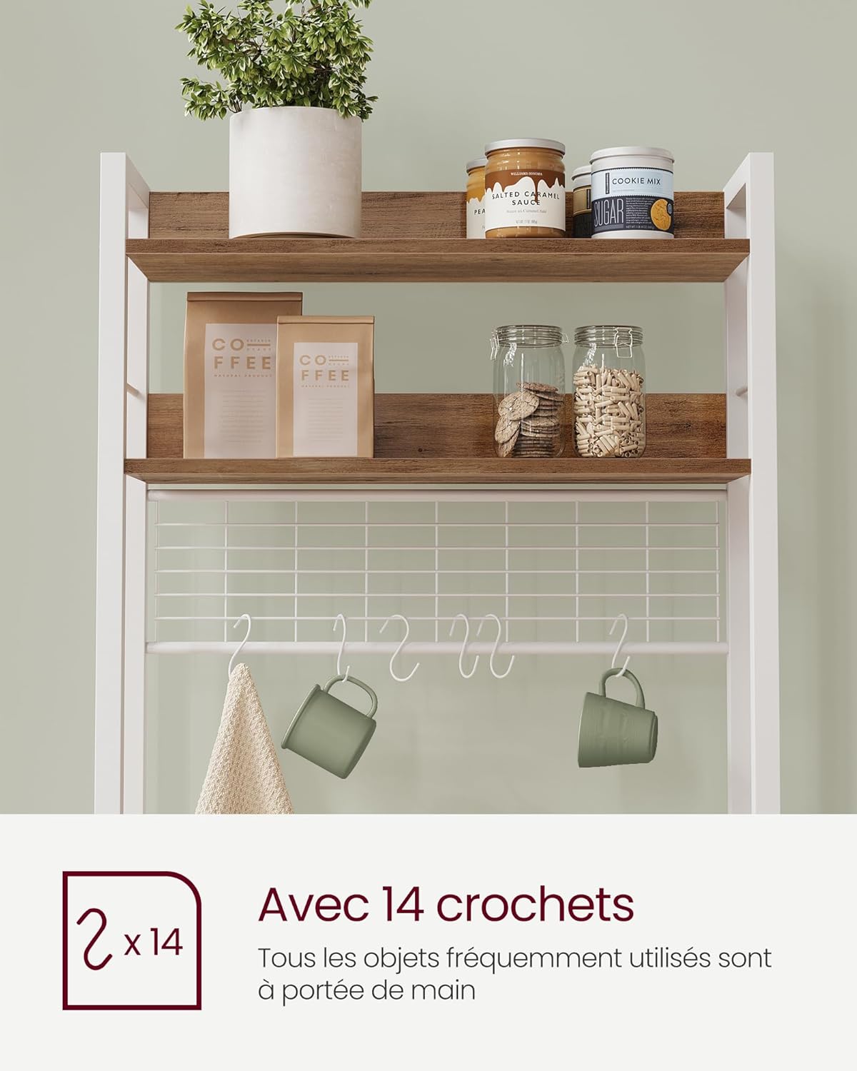 jarak dekat view of the grid panel and S-hooks on the VASAGLE KKS037W41EU kitchen baker's rack, used for hanging mugs and utensils.