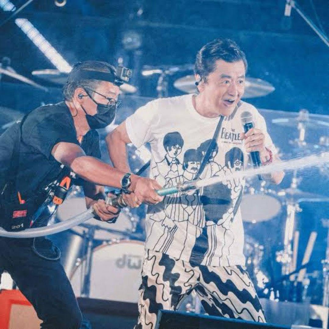 ★サザンオールスターズ★　茅ヶ崎ライブ　Tシャツ　Mサイズ　桑田佳祐 希少】サザンオールスターズ茅ヶ崎ライブ Tシャツ サザン