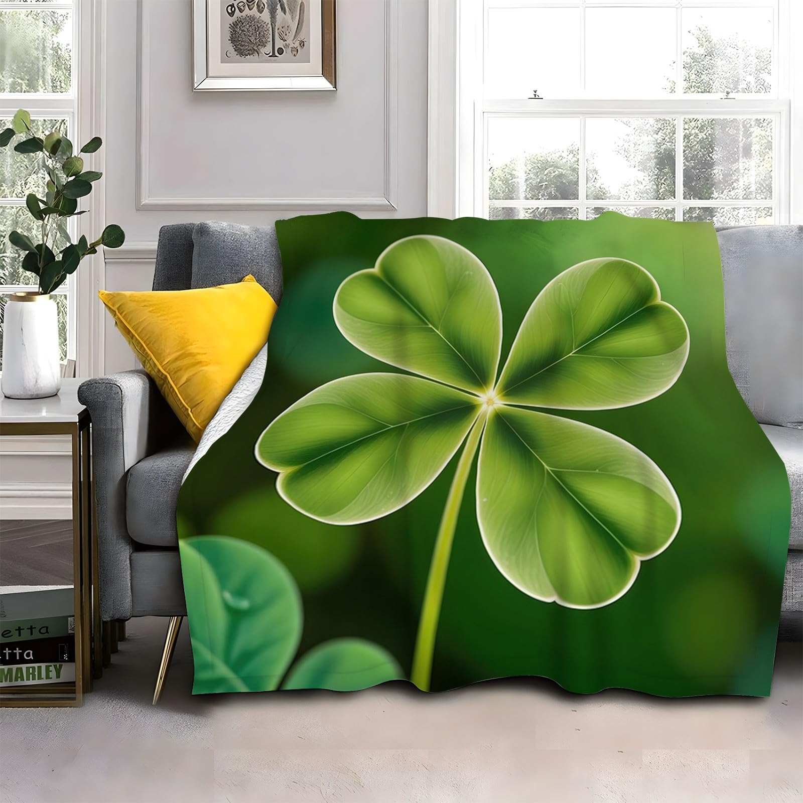 LLSZAHD Green Four Leaf Clover Double Size Throws Blanket Plants Comfort Soft Sofa Bed Flannel Blanket 128x152cm, Modern Fashion Design Style Children Adults Bedroom Decor - Travel Blankets 50"x60"