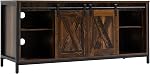 HOMCOM Meuble TV Industriel pour Téléviseurs jusqu'à 60 po, Console TV avec Rangement et 2 Portes Glissantes de Grange, Unité de Divertissement Autonome pour Salon, Chambre, Brun