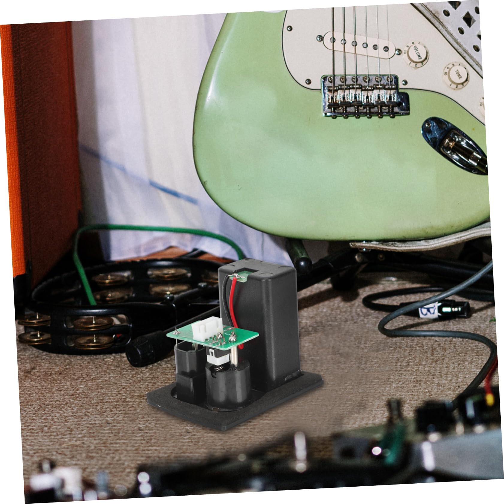 BESTonZON Bass Pickup Battery Holder Case -4-5 Battery Storage Box Easy to Install Guitar Accessory