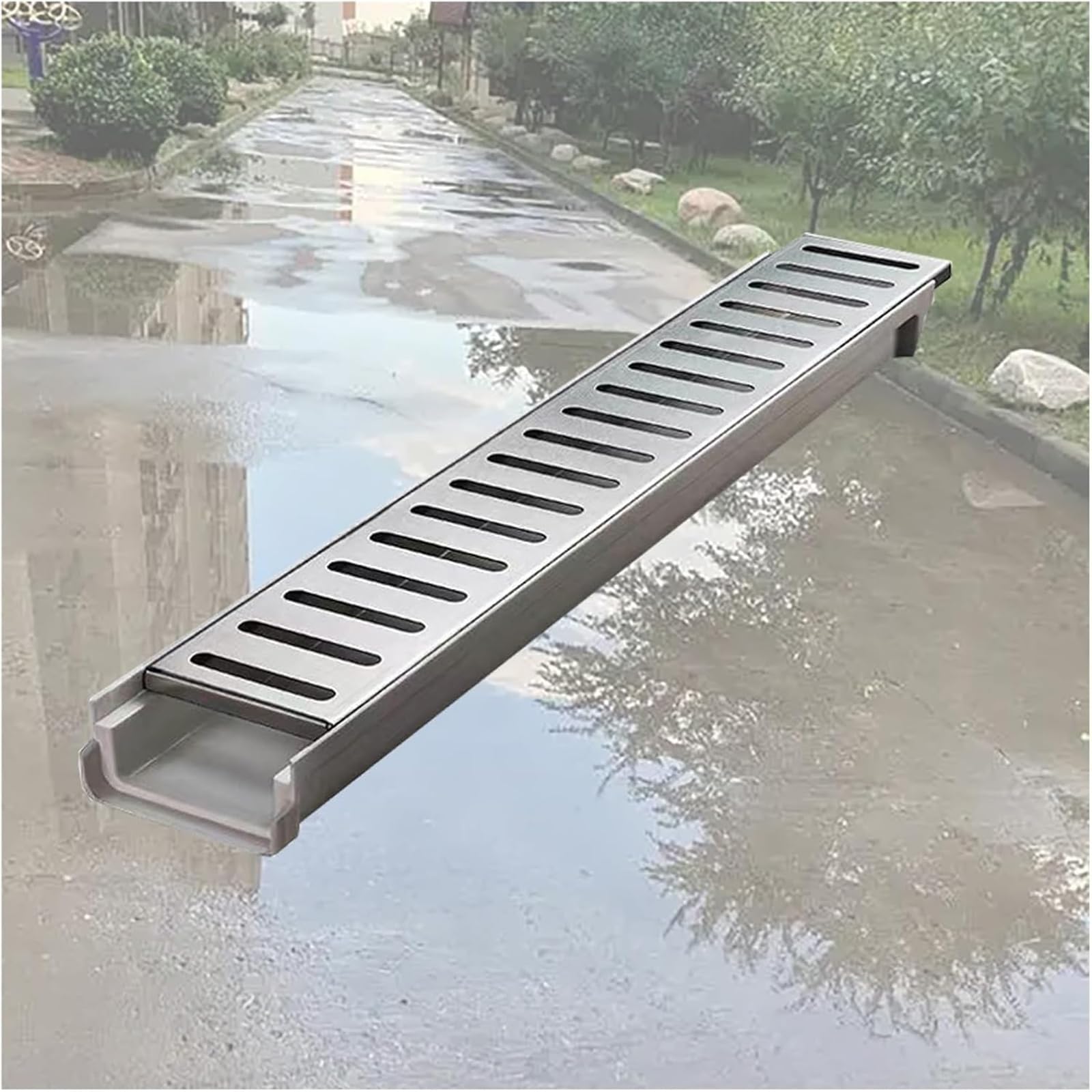 Crépine linéaire robuste pour drainage extérieur dans les allées, patios et parkings