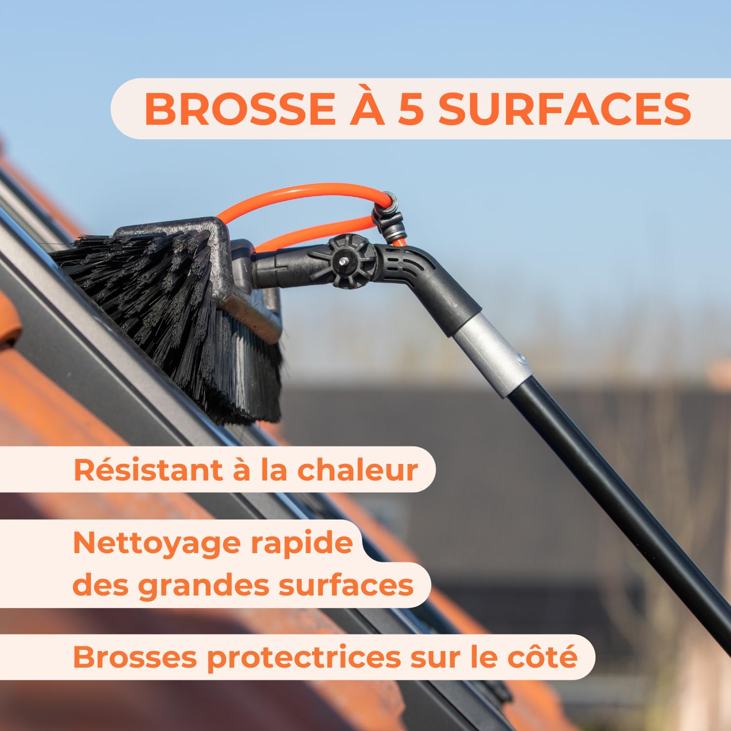 Aquascopic Perche télescopique avec Brosse 5 surfaces perméable à l’eau et Tuyau d'eau interne - Nettoyeur de vitres réglable en hauteur – Nettoyer panneaux solaires - Jusqu'à 10 m