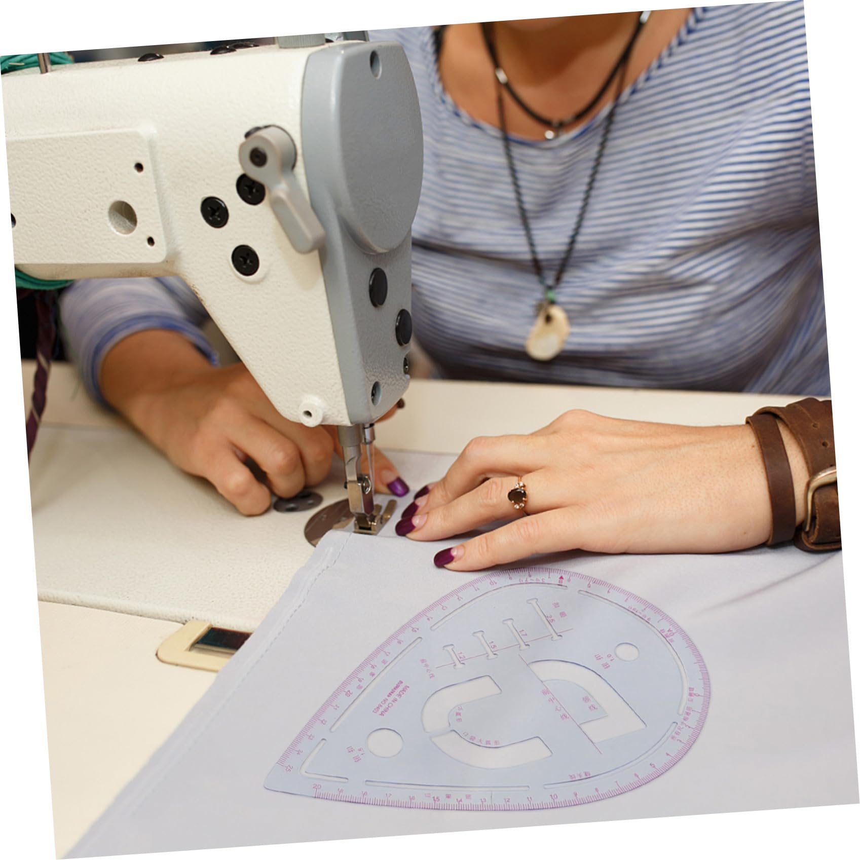 Abaodam Juego de 6 Reglas de Corte para Muestras de Ropa, Herramienta de Medición de Costura Multifuncional, Regla de Curva para Patronaje y Corte Textil, Resistente y Precisa para DIY