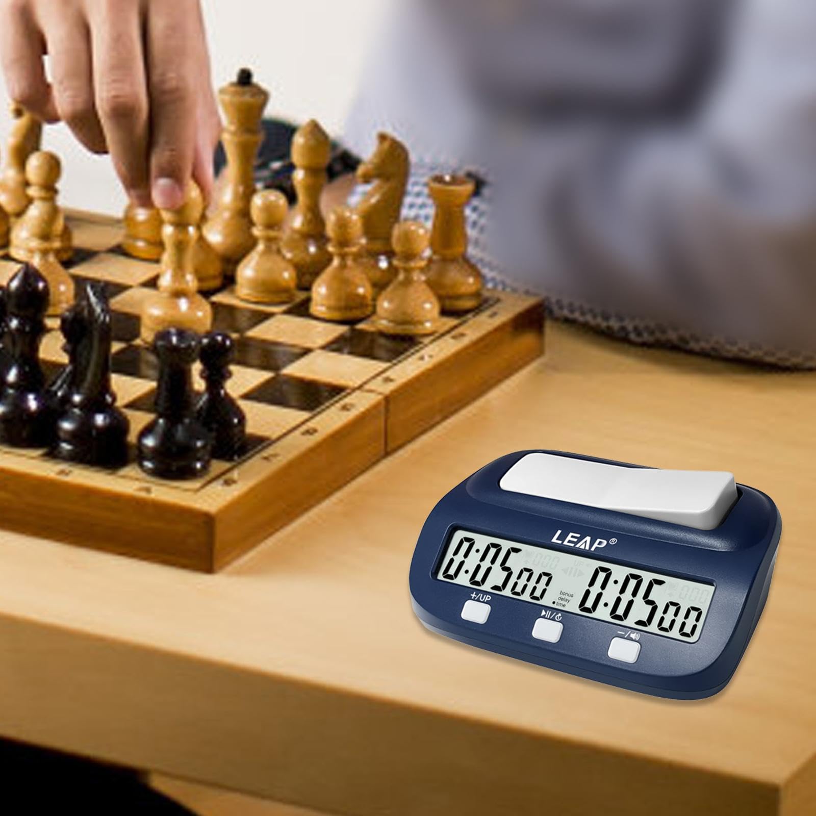 Horloge D'Échecs Électronique Minuterie Portative Jeux de Plateau Réveil Alarme Fonction Minuterie Mémoire Affichage Clair PP Adaptée Joueurs Entraîne