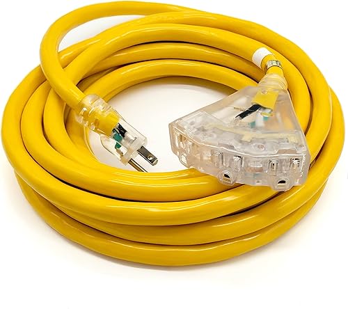 Watt's Wire - Cable de extensión amarillo SJTW de calibre 10 resistente de 25 pies con iluminación de 3 tomas de corriente para interiores y
