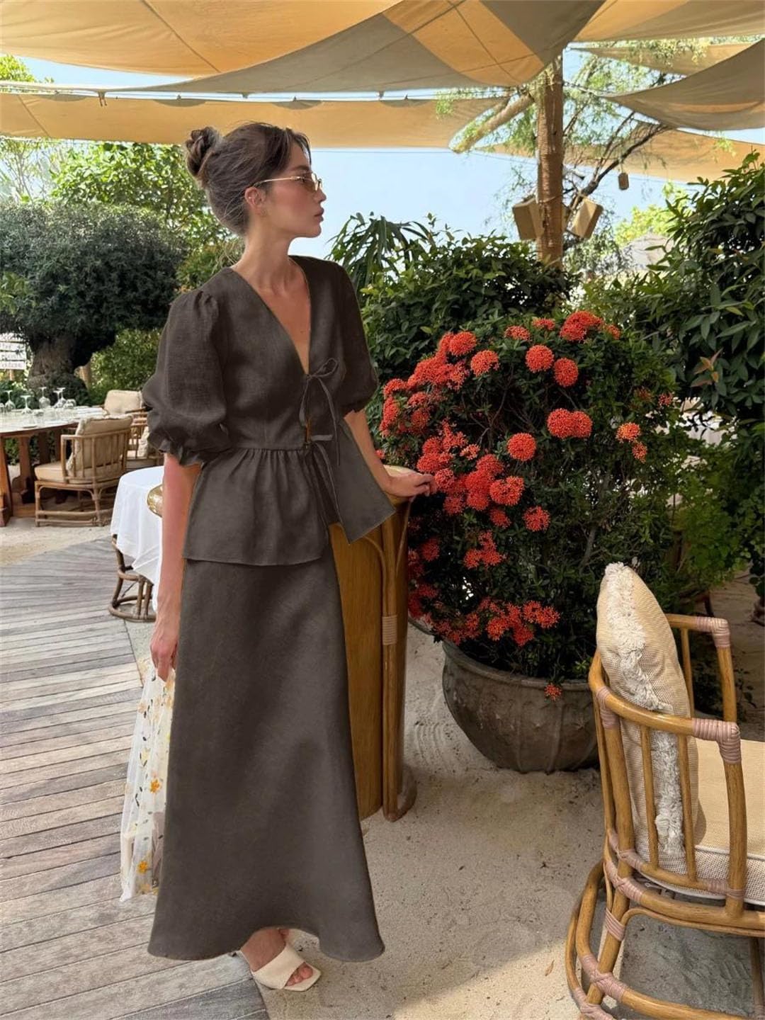 Women's V-Neck Lace-Up Bubble Sleeve Shirt Long Skirt Two-Piece Suit