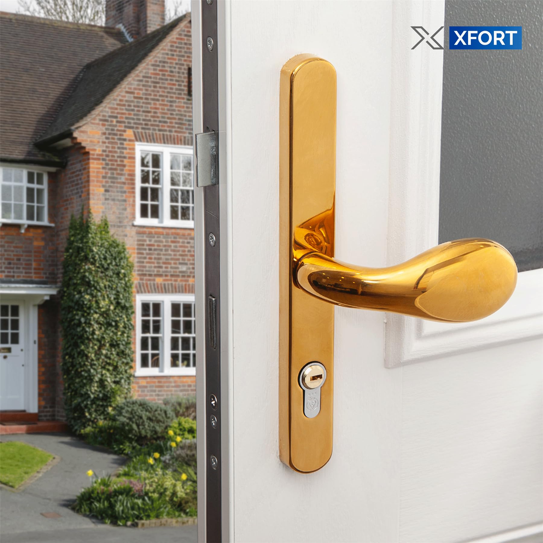 XFORT Uros Polished Brass Inline UPVC Door Handle, (PZ 92mm, Screw Hole Distance 211mm - Image 2