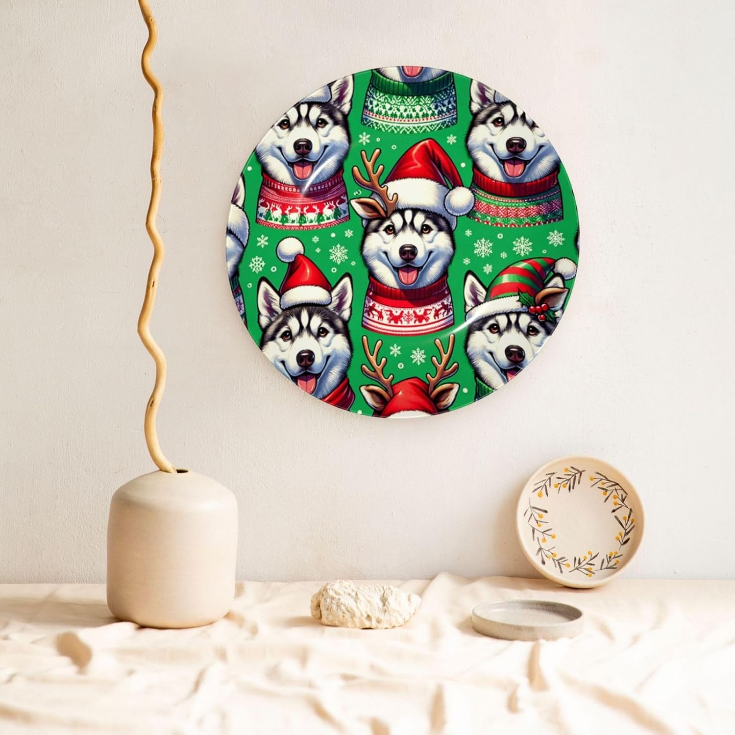 Christmas-Siberian-Huskies-Snowflakes 10 Inch Decorative Plate With Stand, Elegant Display Wall Plate For Home Decor