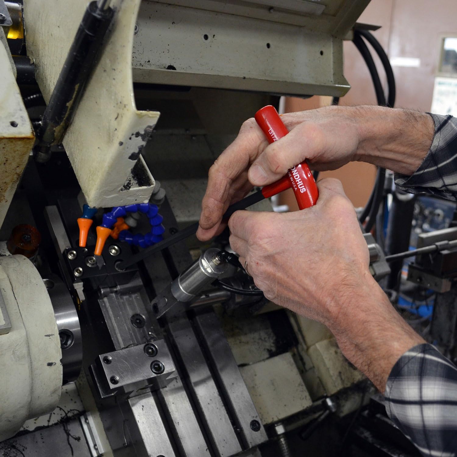 Bondhus 13189 Set of 8 Balldriver and Hex T-handles with Stand, sizes 2-10mm