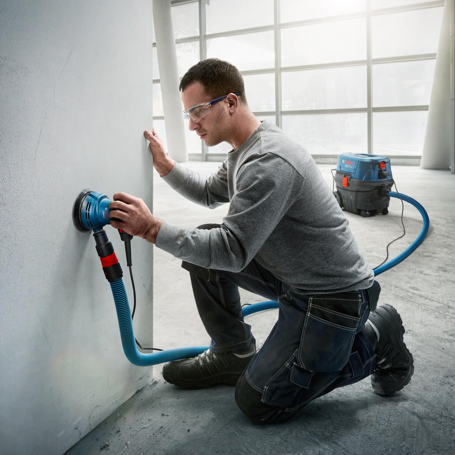 Bosch Professional Lijadora orbital GEX 125